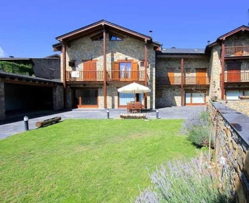 Can Vall Bellver Bellver De Cerdanya Exterior photo